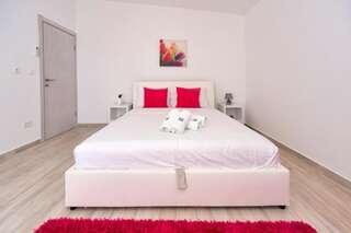 Апартаменты Sky Fort Apartments Добра-Вода Улучшенные апартаменты с 2 спальнями, балконом и видом на море-34