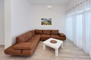 Апартаменты Sky Fort Apartments Добра-Вода Улучшенные апартаменты с 2 спальнями, балконом и видом на море-36